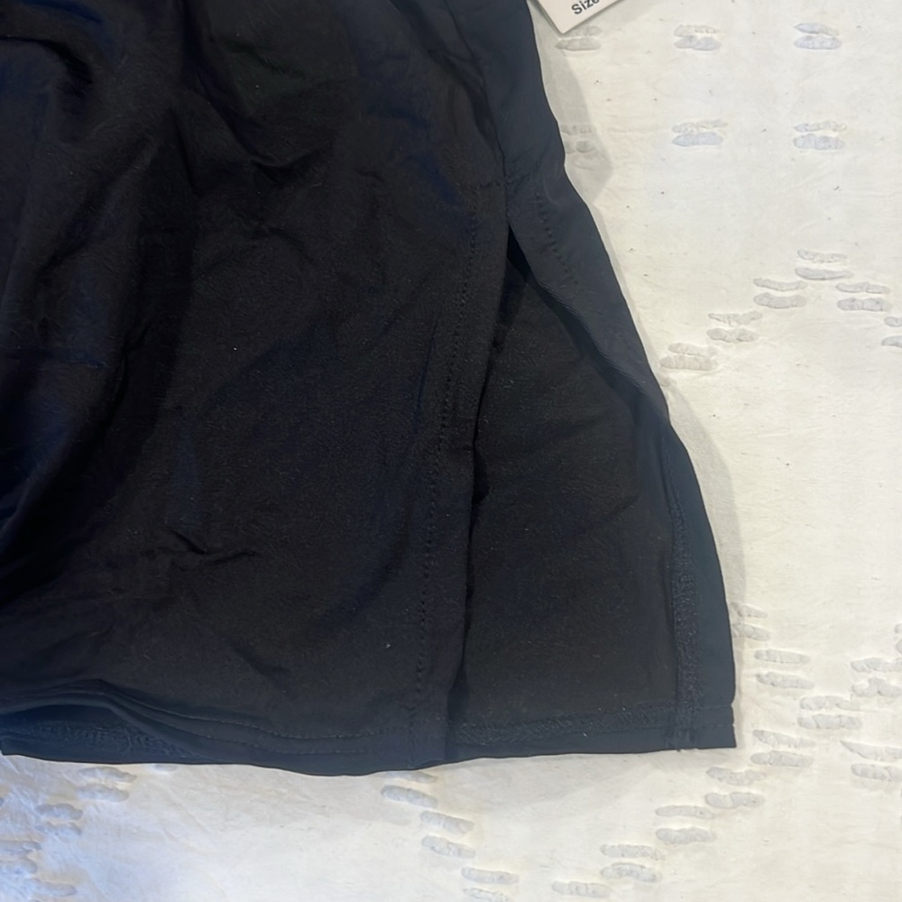 Coco Reef Black swim skirt with attached bottom - Picture 4 of 7